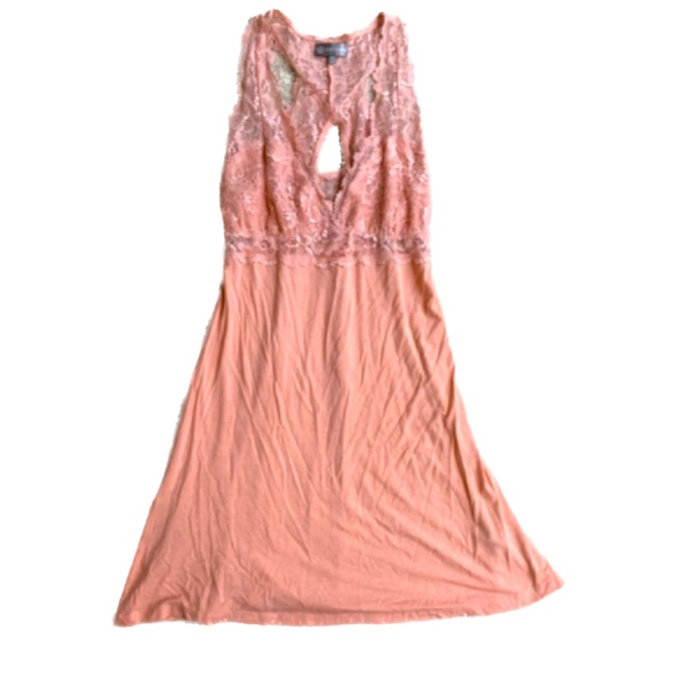 Daisy Fuentes pink lace chemise Sz S